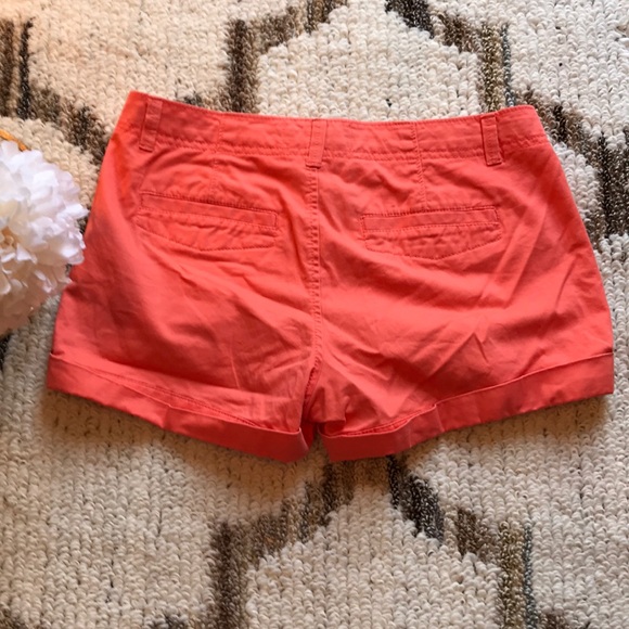 🌵Old Navy 3 1/2” Orange/coral Shorts - Picture 3 of 3